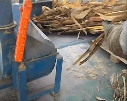 玉米秸稈粉碎機視頻（實（shí）拍）