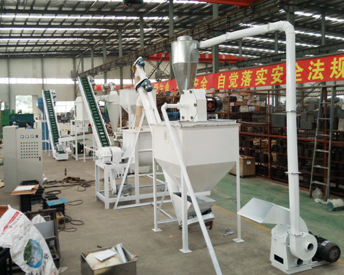 時產（chǎn）1噸顆粒飼料機（jī）組生產視頻