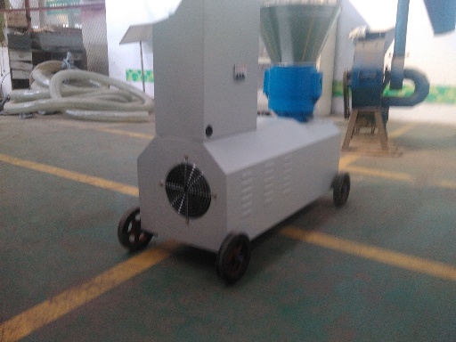 草莓视频官网顆粒機新裝